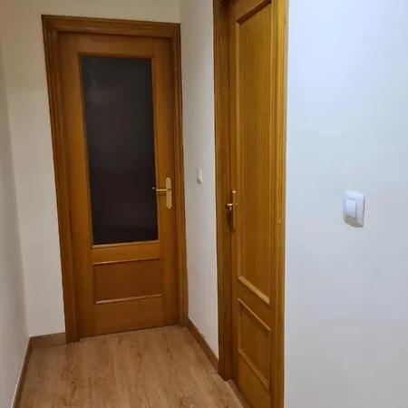 Habitación Con Baño Privado- En Casa Familiar Beatriz *